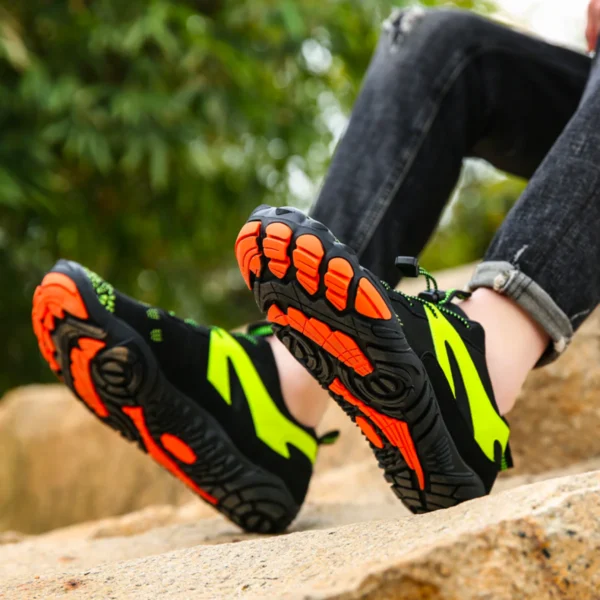 סייקל פרו - נעלי יחפנים אורטופדיות להקלת כאב