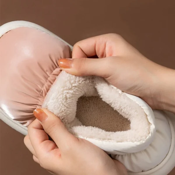 הום אקסטרא - נעלי בית אורטופדיות לחורף להקלת כאבים ושמירה על חום הגוף